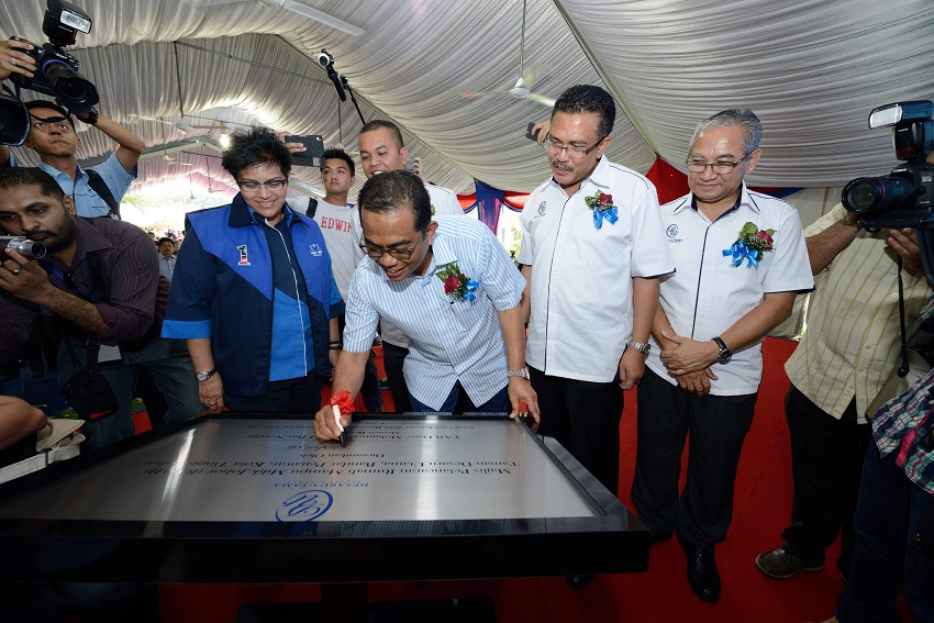 Johor’s Menteri Besar Datuk Seri Mohamed Khaled Nordin