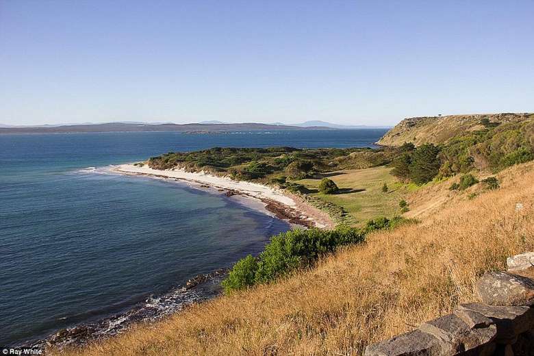 Waterhouse Island