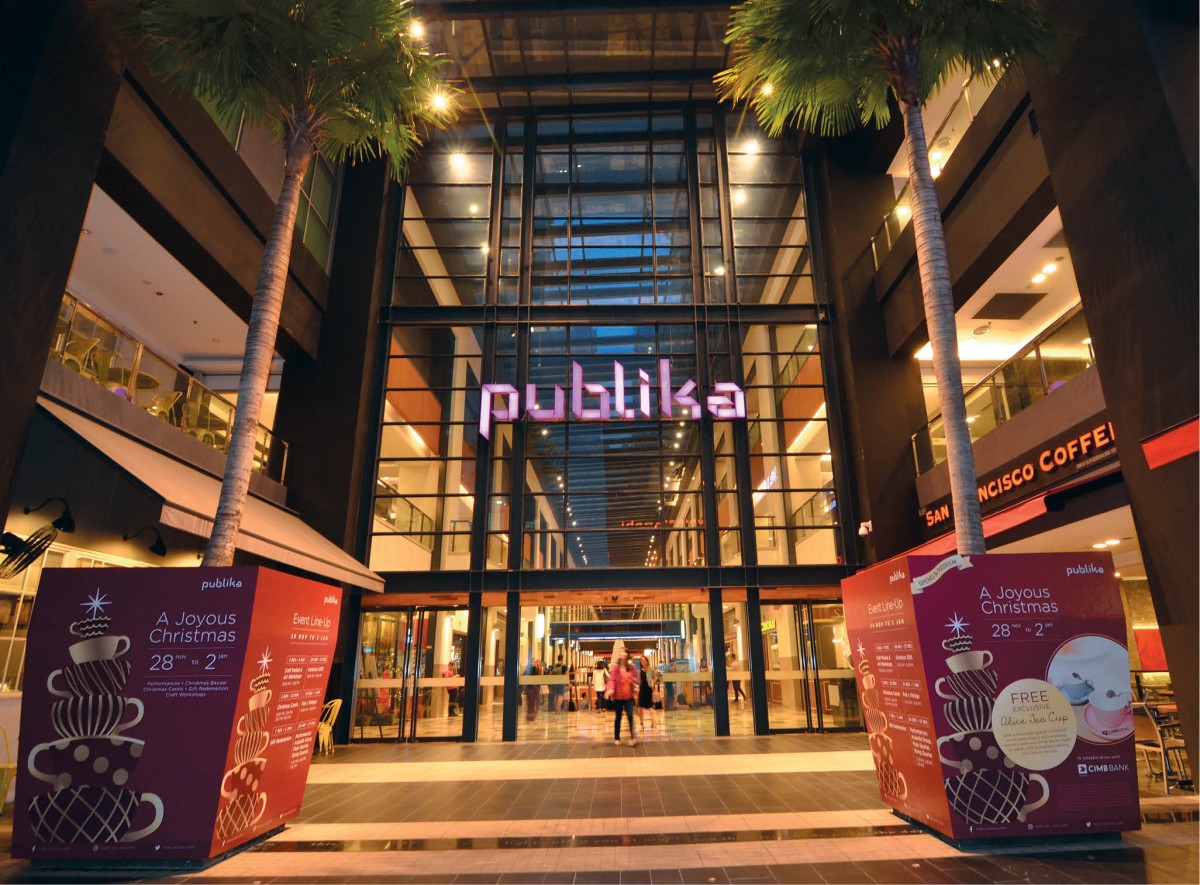 Publika 1