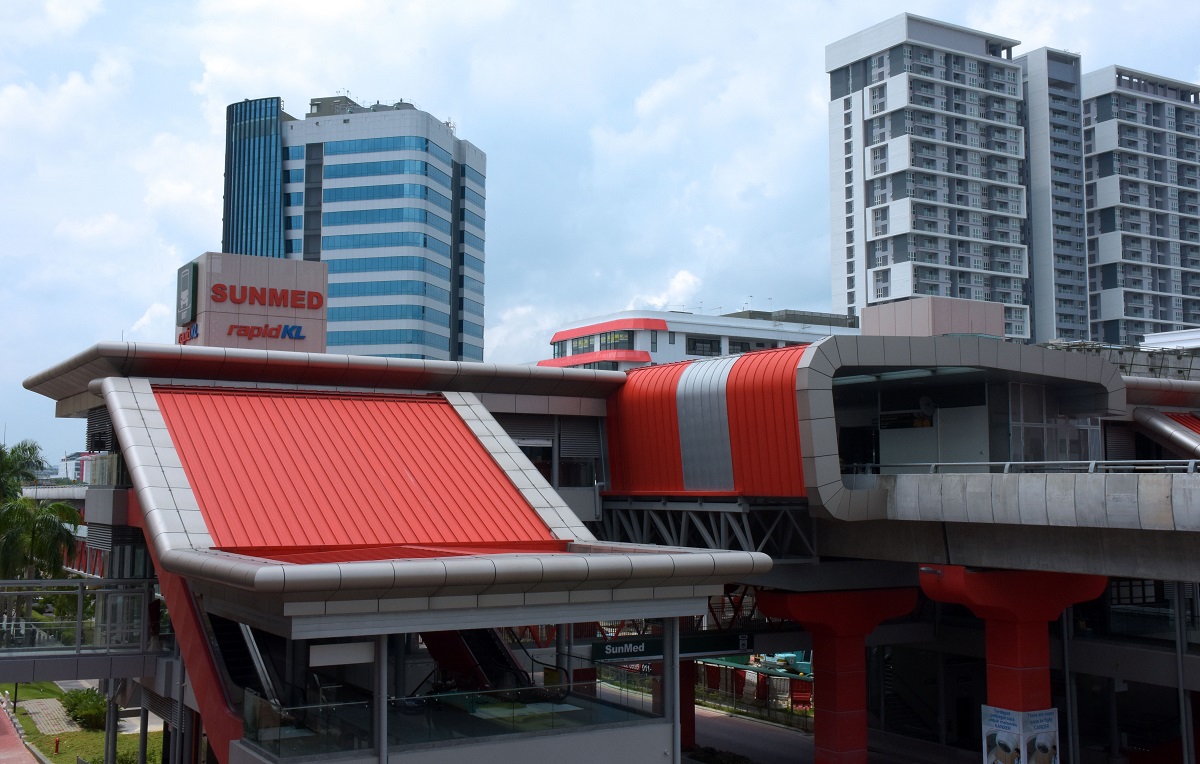 SunMed BRT station
