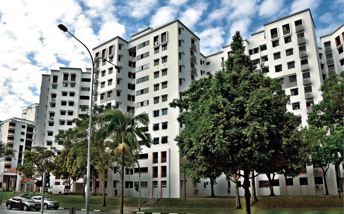 Rise in mortgagee sales  of HDB  flats  in Singapore  