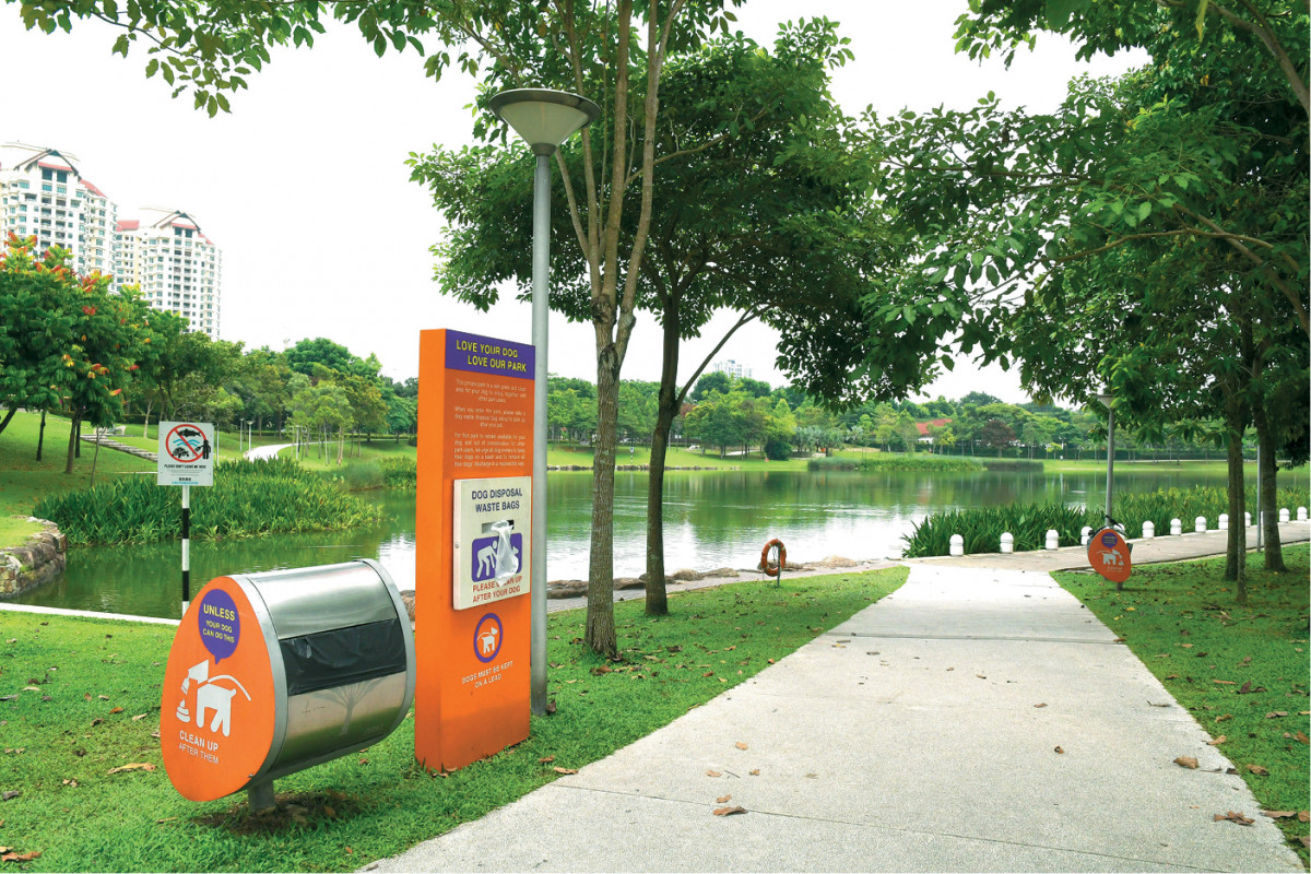 Desa park store city dog park