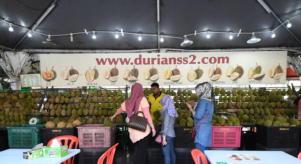 Five Places Known For Their Food Durians At Sec 19 And Ss2 Petaling Jaya Selangor Edgeprop My