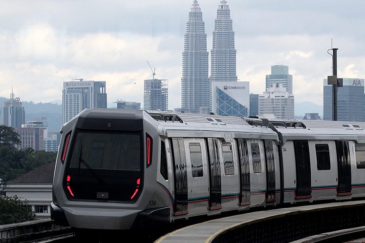 Cheap travel passes boost MRT use, says report | EdgeProp.my