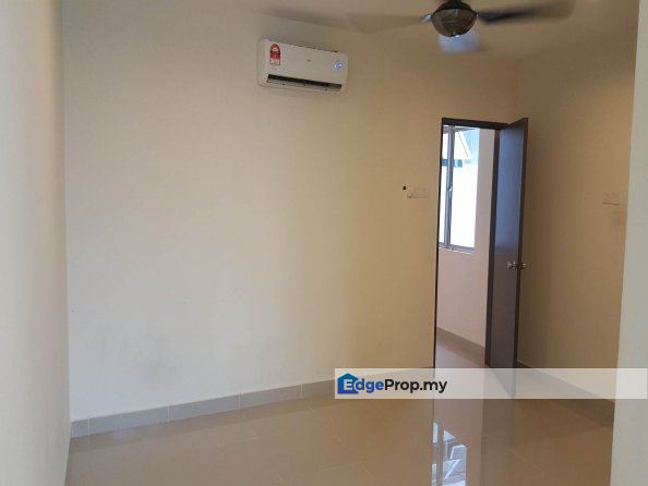 Taman Tasik Prima Summer Home Townhouse 2304sf 4ro, Selangor, Puchong