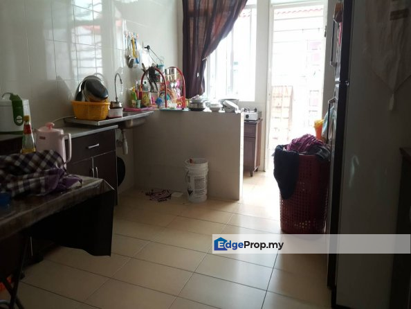 Puchong Utama 2-Storey House 22x75sf Gated & Guard, Selangor, Puchong