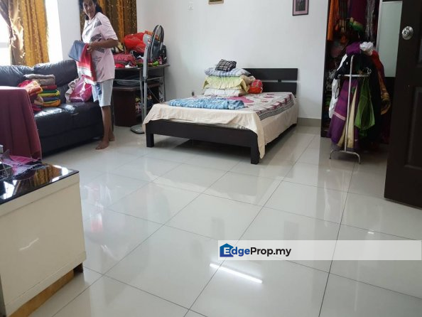 Puchong Utama 2-Storey House 22x75sf Gated & Guard, Selangor, Puchong