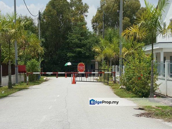 Puchong Utama 2-Storey House 22x75sf Gated & Guard, Selangor, Puchong
