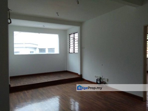 Puchong Hartamas Kim Crest 2-Storey End Lot 4220s, Selangor, Puchong