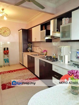 2 Sty Terrace House Putra Tropika Bdr Seri Putra, Selangor, Bangi