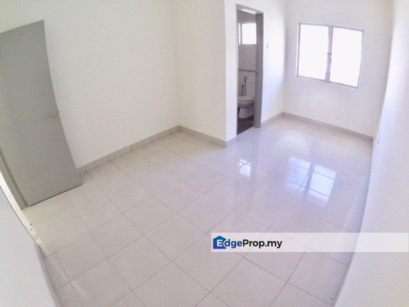 2 STOREY TERRACE AMAN PUTRI SUNGAI BULOH SELANGOR, Selangor, Sungai Buloh