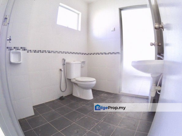 2 STOREY TERRACE AMAN PUTRI SUNGAI BULOH SELANGOR, Selangor, Sungai Buloh