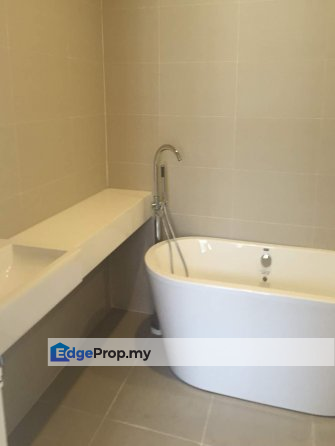 Blu Constellation, Bluwater Estate, Selangor, Seri Kembangan