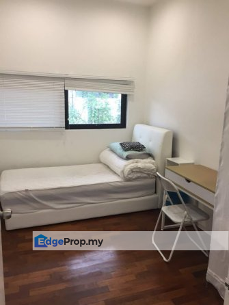 Blu Constellation, Bluwater Estate, Selangor, Seri Kembangan