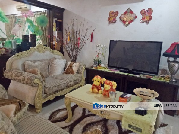 D'villa Avenue, Selangor, Kota Damansara
