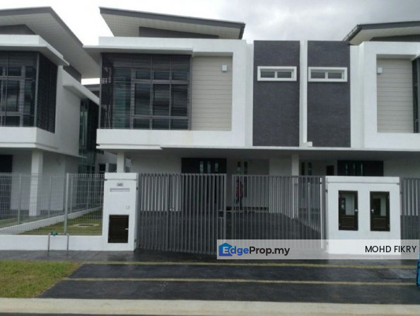 TRILLIUM, PERDANA LAKEVIEW EAST CYBERJAYA, Selangor, Cyberjaya