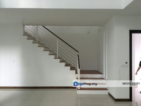 TRILLIUM, PERDANA LAKEVIEW EAST CYBERJAYA, Selangor, Cyberjaya