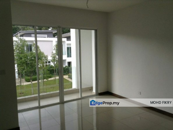 TRILLIUM, PERDANA LAKEVIEW EAST CYBERJAYA, Selangor, Cyberjaya